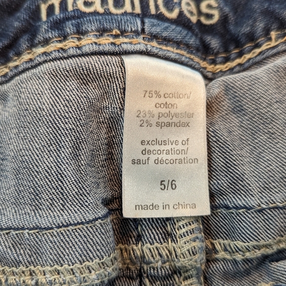 Maurices 5/6 Capris - Picture 3 of 4